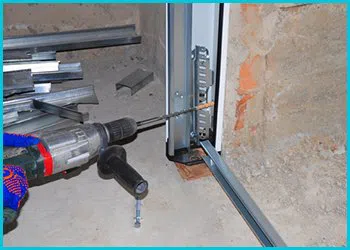 Capitol Garage Door Service Denver, CO 303-536-6741 - garage-door-repair